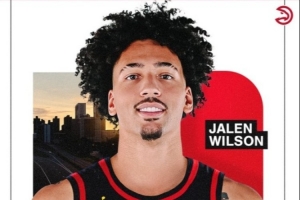 NBA生涯场均7.4分2.9板!老鹰官宣:球队正式签下杰伦·威尔逊