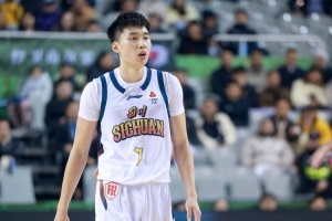 媒体人:除辽宁山东宁波外 也有NBL球队询价段睿骐&险些达成协议