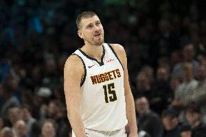 加里纳利谈约基奇:早知他能成为伟大球员 未料到能斩获三次MVP